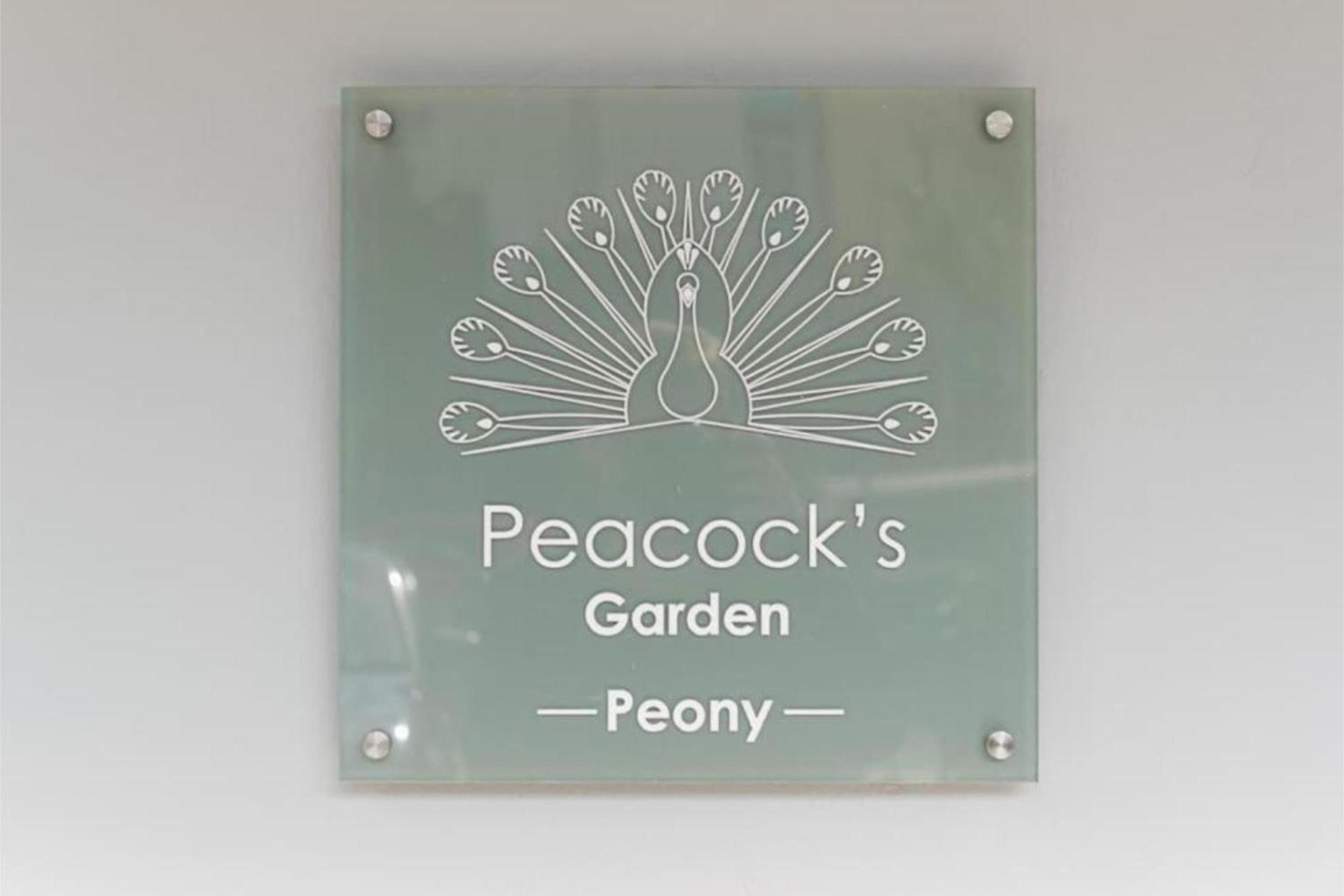Peacock'S Terrace Apartment พีเรียส ภายนอก รูปภาพ